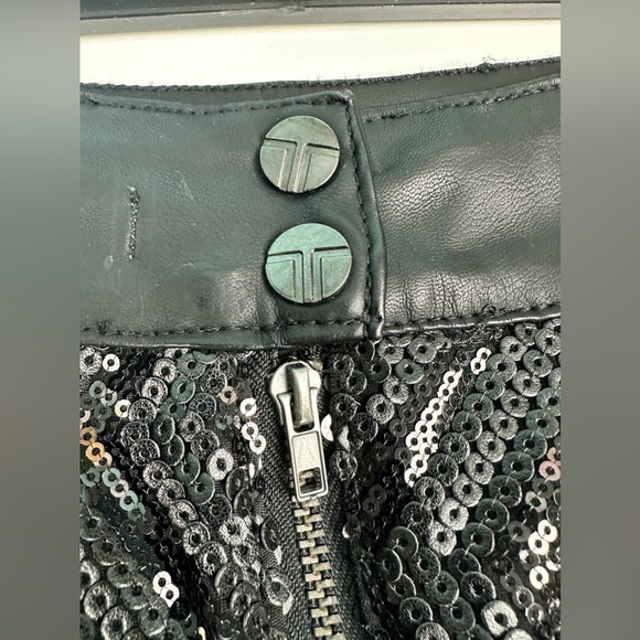 Evening black skirt leather and sequin, lined, size 4 (S) approx 26", NWT - Picture 7 of 11